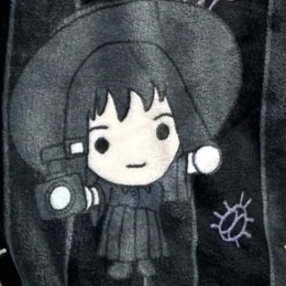 BEETLEJUICE | NWT Soft Plush Throw - Picture 8 of 8